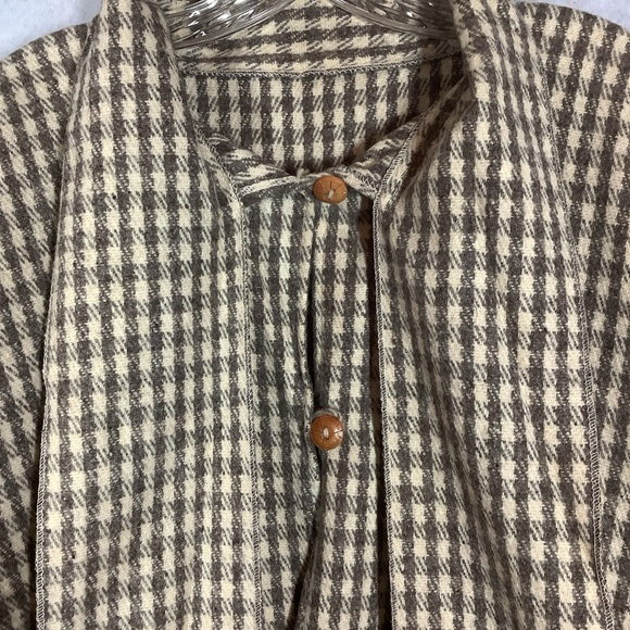 Grey Hounds Tooth Poncho Cape Wrap Coat Wool Button Front Fringe Scarf One Size - Picture 7 of 11